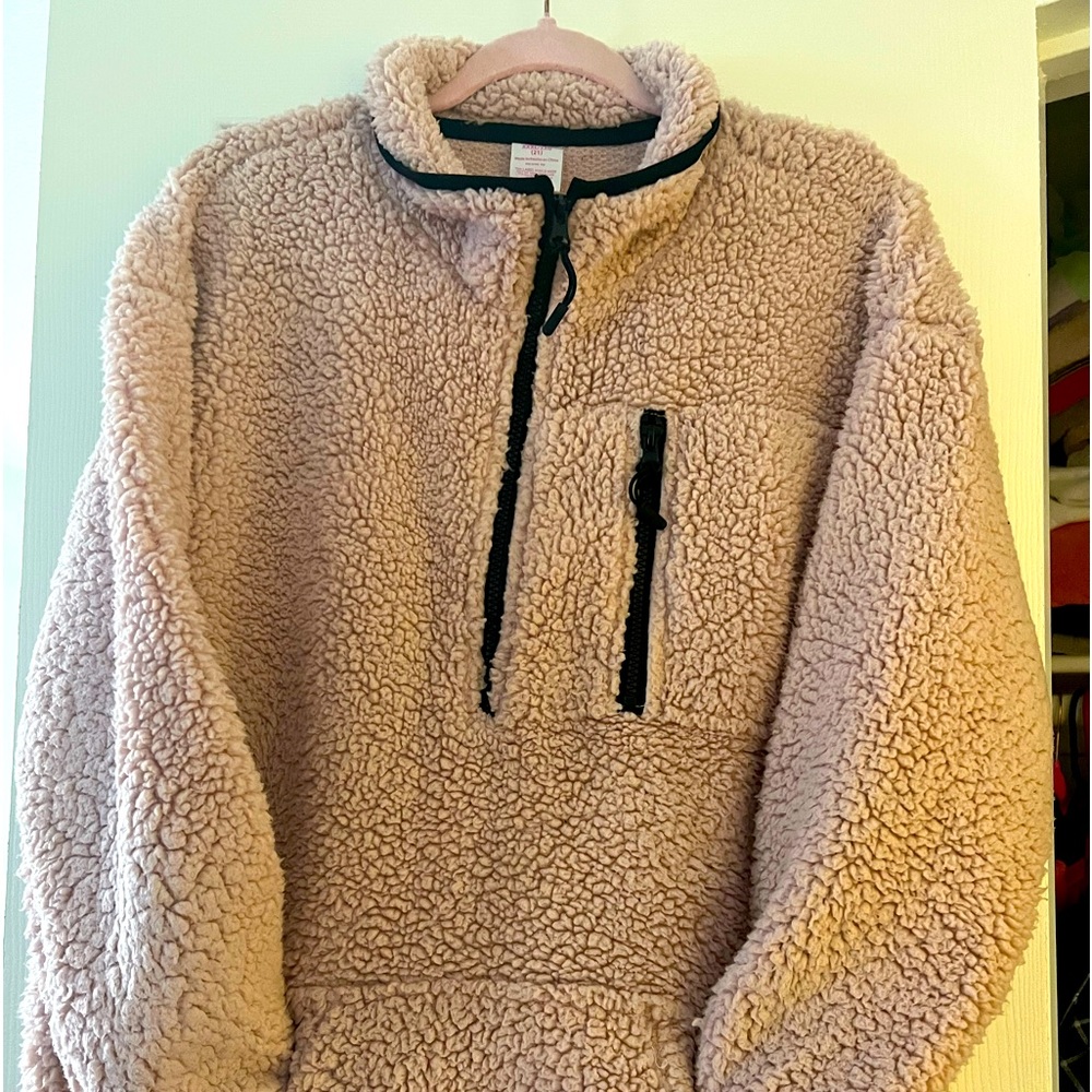 Women’s sweater